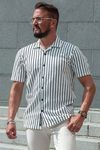 Camisa de hombre a rayas estructurada de manga corta con cuello