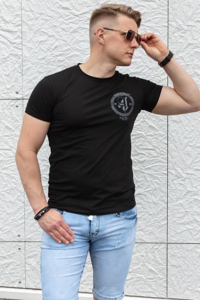 Camiseta negra con estampado en la espalda AARHON