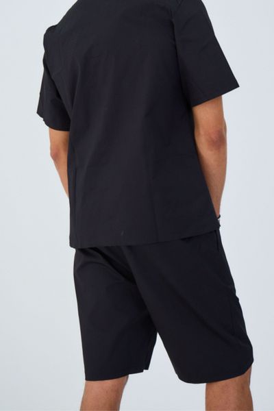 Pantalones cortos elásticos negros AARHON