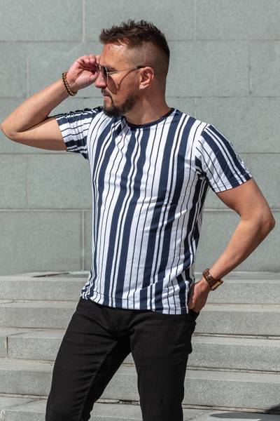 Camiseta de rayas azul y blanca BRAVE SOUL