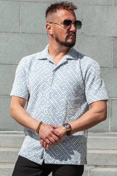 Camisa azul de manga corta con textura estructurada CARISMA