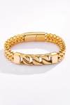 Pulsera color dorado con placa JERONE JEWELLERY