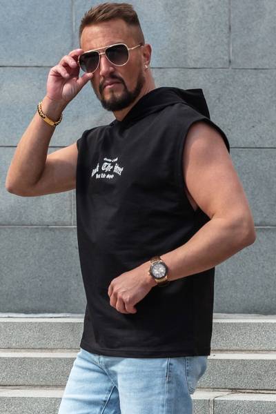 Street negro con capucha sin mangas JERONE