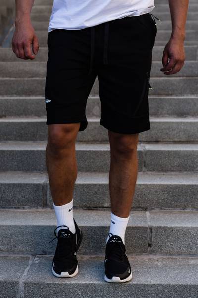 Shorts ligeros negros con bolsillos con cremallera JERONE