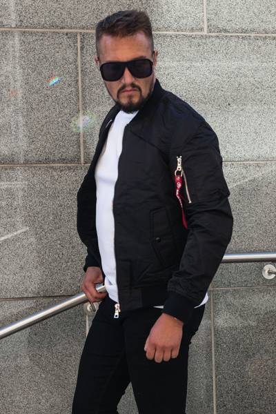 Chaqueta bomber negra Mackten JERONE