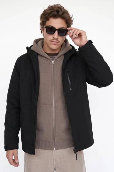 Chaqueta técnica negra JACK&JONES
