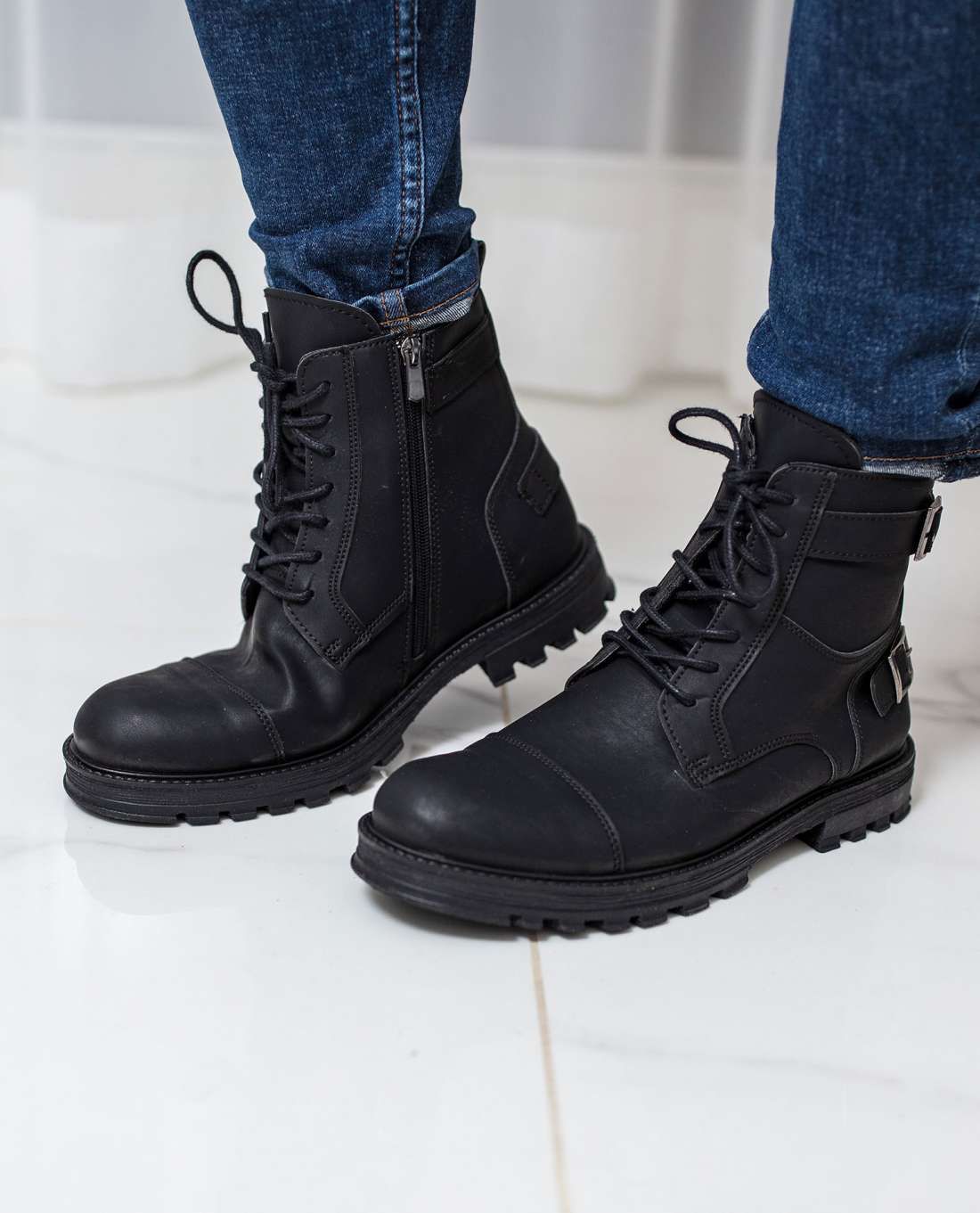 Mike Boots Black Jerone
